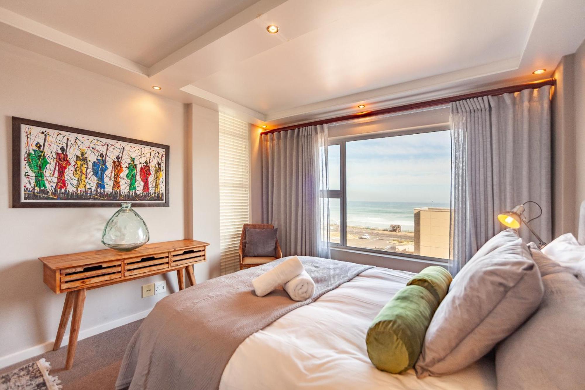 Luxury Ocean View Beachfront 2 Bed Apartment -206 The Waves, Blouberg, Cape Town بلوبيرجستراند المظهر الخارجي الصورة