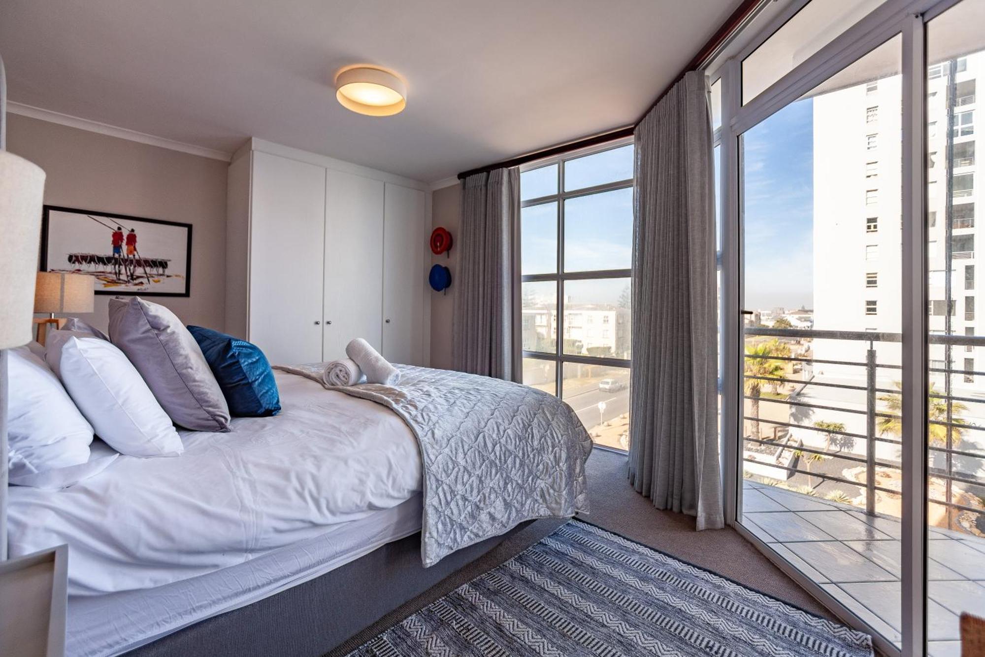 Luxury Ocean View Beachfront 2 Bed Apartment -206 The Waves, Blouberg, Cape Town بلوبيرجستراند المظهر الخارجي الصورة