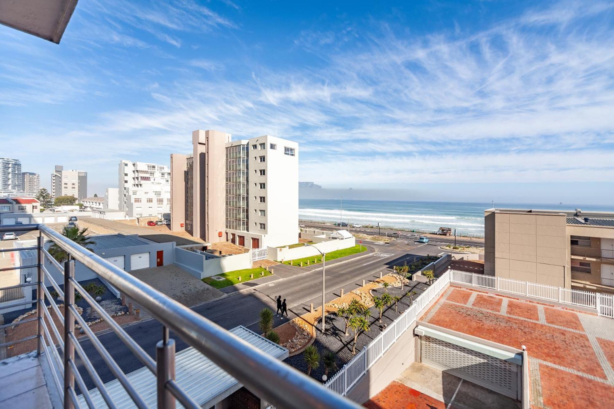 Luxury Ocean View Beachfront 2 Bed Apartment -206 The Waves, Blouberg, Cape Town بلوبيرجستراند المظهر الخارجي الصورة