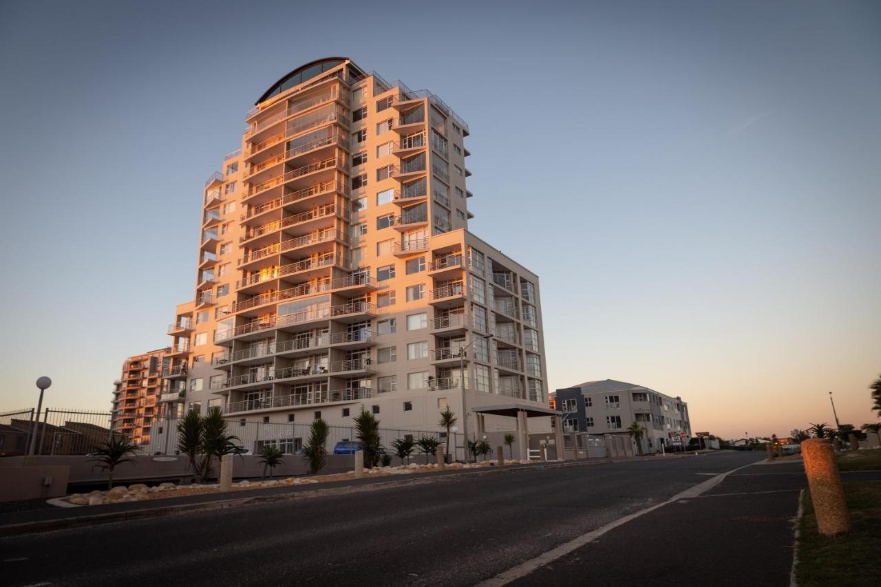 Luxury Ocean View Beachfront 2 Bed Apartment -206 The Waves, Blouberg, Cape Town بلوبيرجستراند المظهر الخارجي الصورة